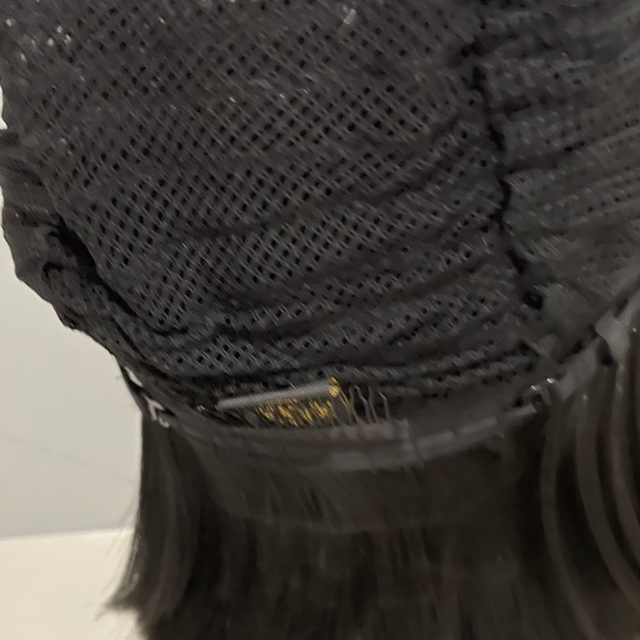 Outre Bob Wig, Middle Part, Color:1, Style:Ryan - Picture 12 of 13